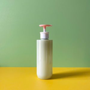 chai voi nhan dep hong vai ngang day bau 500ml 3