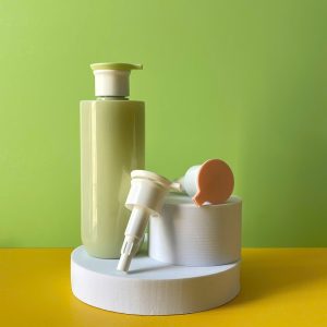 chai voi nhan dep hong vai ngang day bau 500ml 9