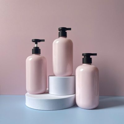 Chai nhựa PET Hồng tròn vòi nhấn dẹp Đen Nhám 500ml