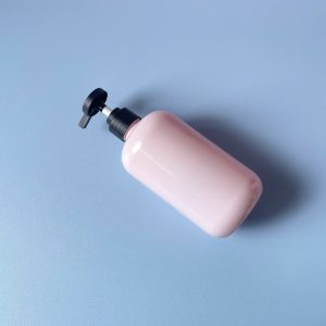 Chai pet hong voi nhan den nham 500ml 3