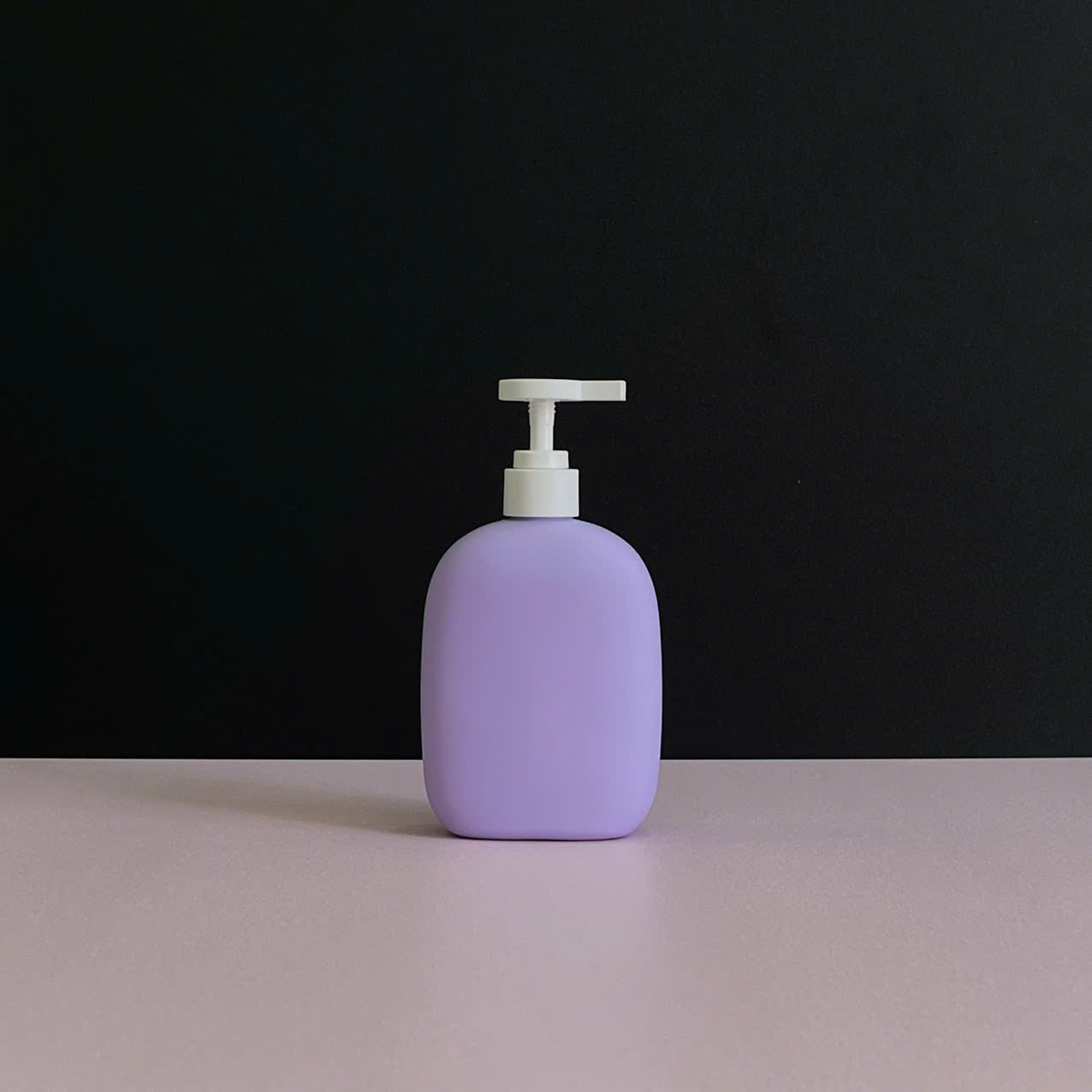 chai-hdpe-tim-tron-voi-nhan-trang-4 chai hdpe tim tron voi nhan trang 4