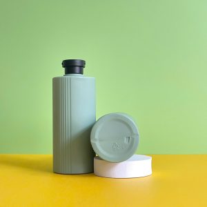 chai hdpe xanh dam vai ngang 5 soc nap bat den nham 500ml 4