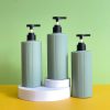Chai nhựa HDPE xanh đậm sọc vai ngang 500ml vòi nhấn dẹp đen fi28 tiện lợi