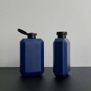 chai hdpe xanh duong nap bat den nham 350ml 2