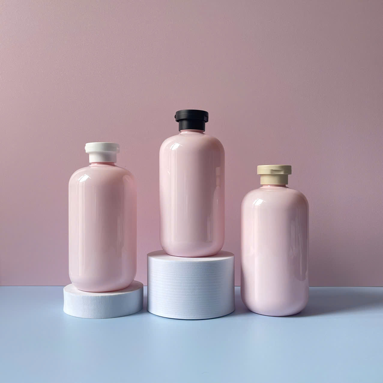 chai-pet-hong-nap-bat-den-nham chai pet hong nap bat den nham