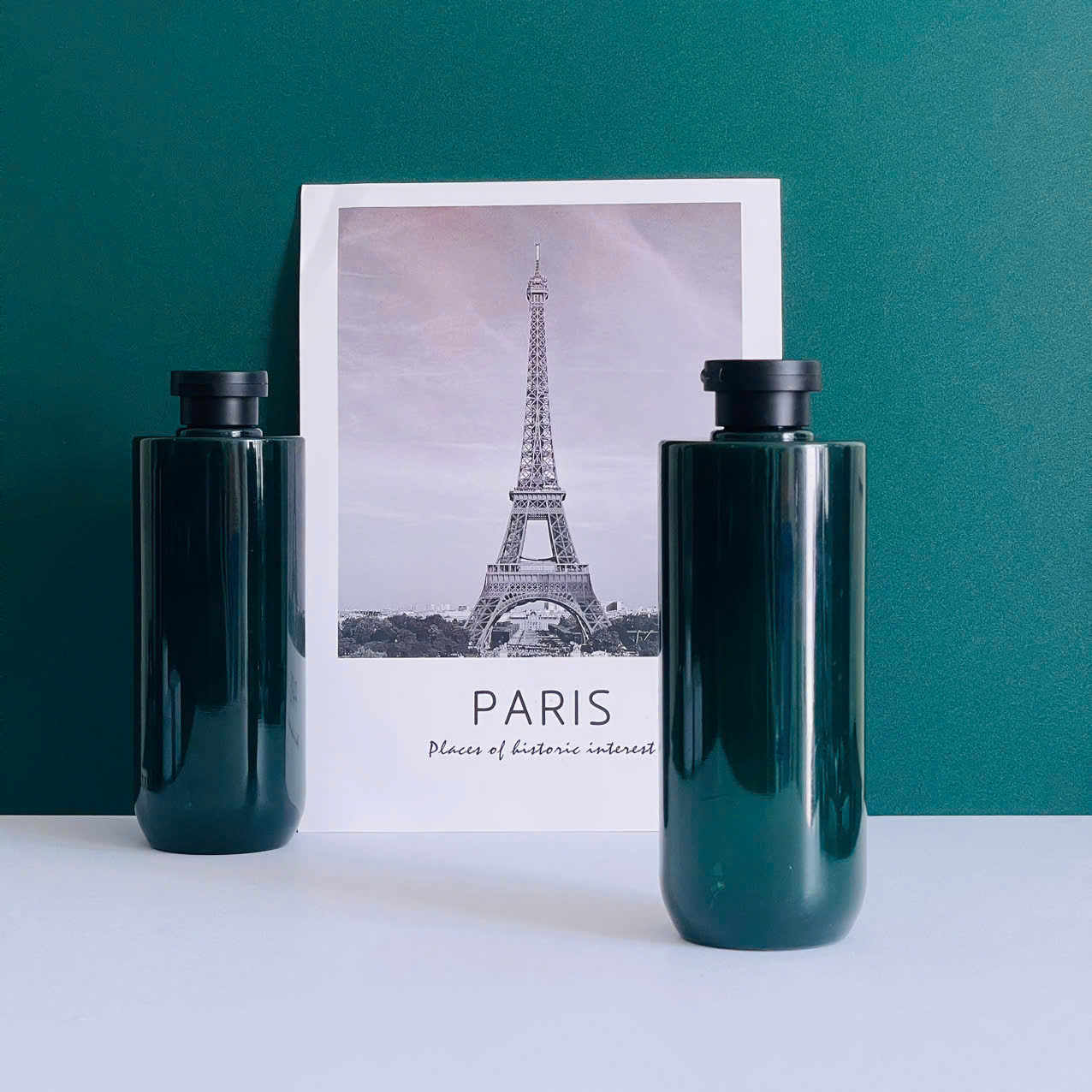 chai-pet-xanh-ngoc-vai-ngang-nap-bat-den-nham-500ml-2 chai pet xanh ngoc vai ngang nap bat den nham 500ml 2